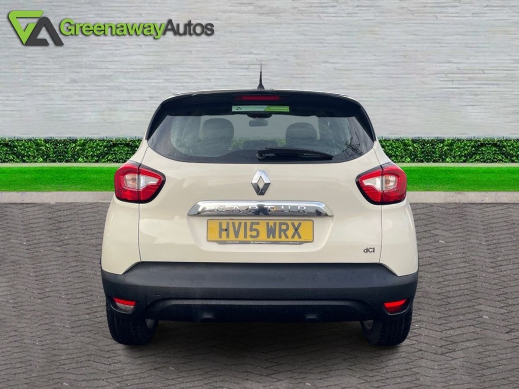 Used Renault Captur 2015 for sale - 76962002: Photo 8