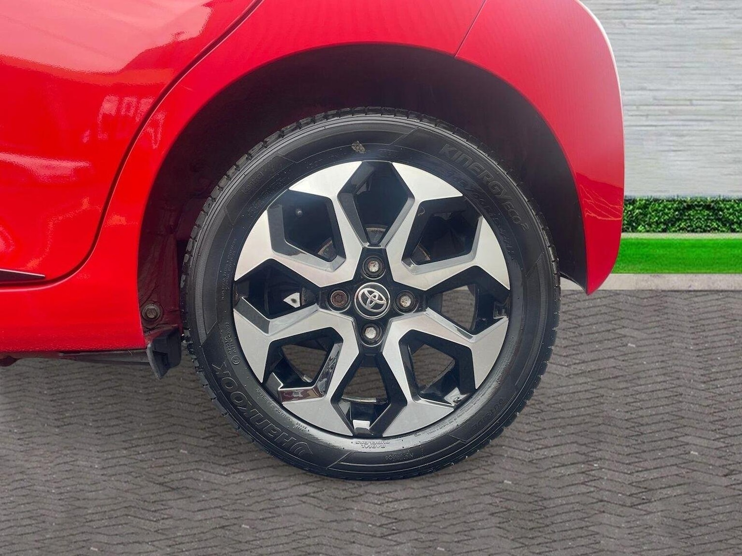 Vehicle 21