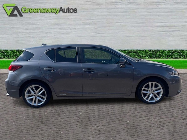Used Lexus CT 2018 for sale - 75309008: Photo 5