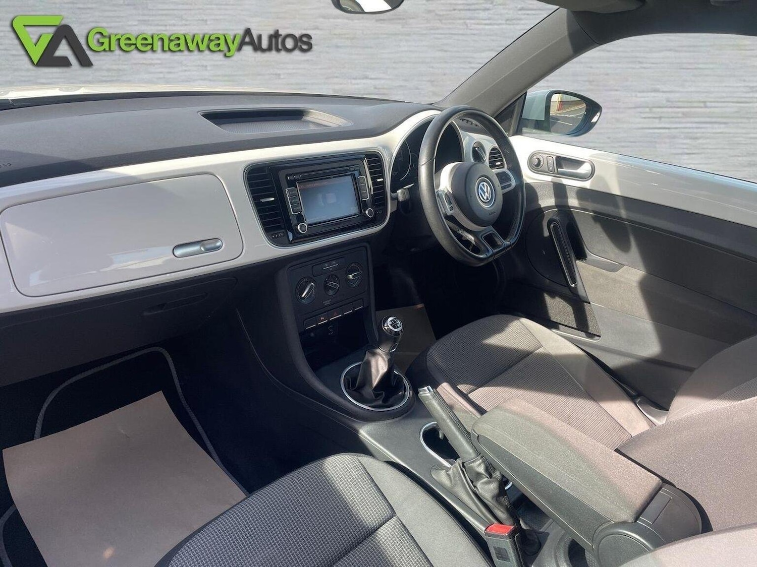 Used Volkswagen Beetle 2014 for sale - 76134123: Photo 23
