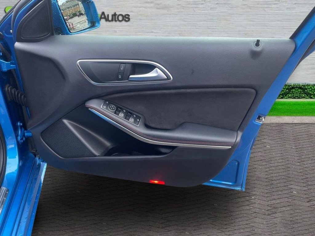 Used Mercedes-Benz A-Class 2017 for sale - 76693125: Photo 18