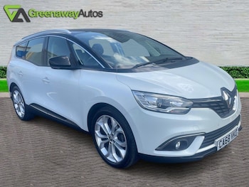 Used Renault Grand Scenic 2018 for sale - 76596560: Photo