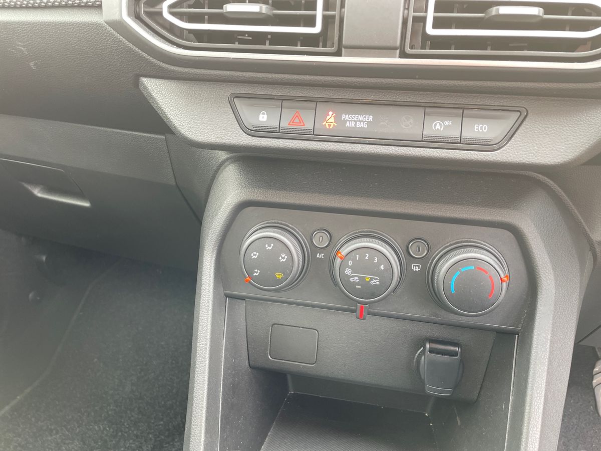 Used Dacia Sandero 2023 for sale - 77911173: Photo 18