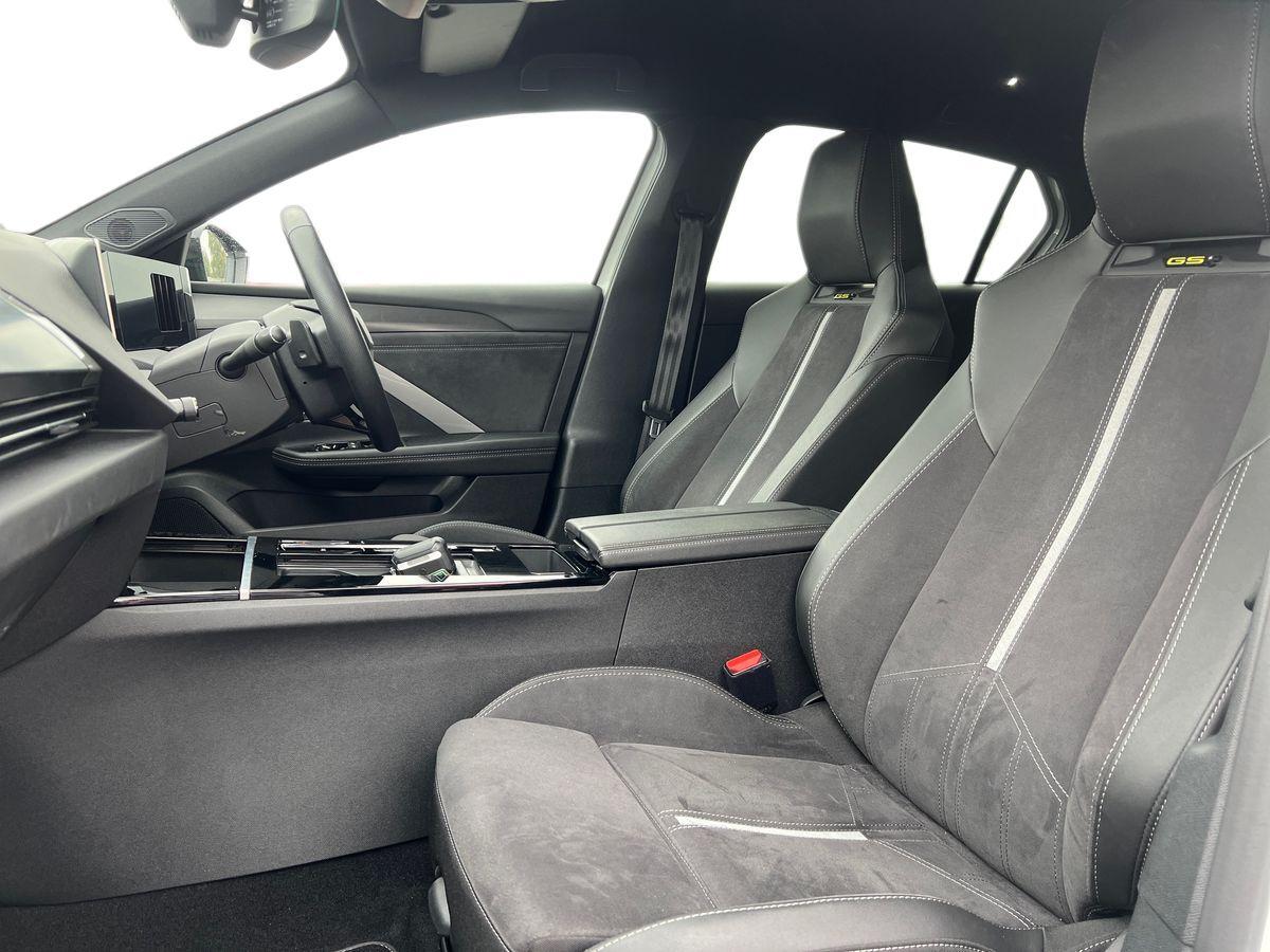 Used Vauxhall Astra for sale - 76727635: Photo 10