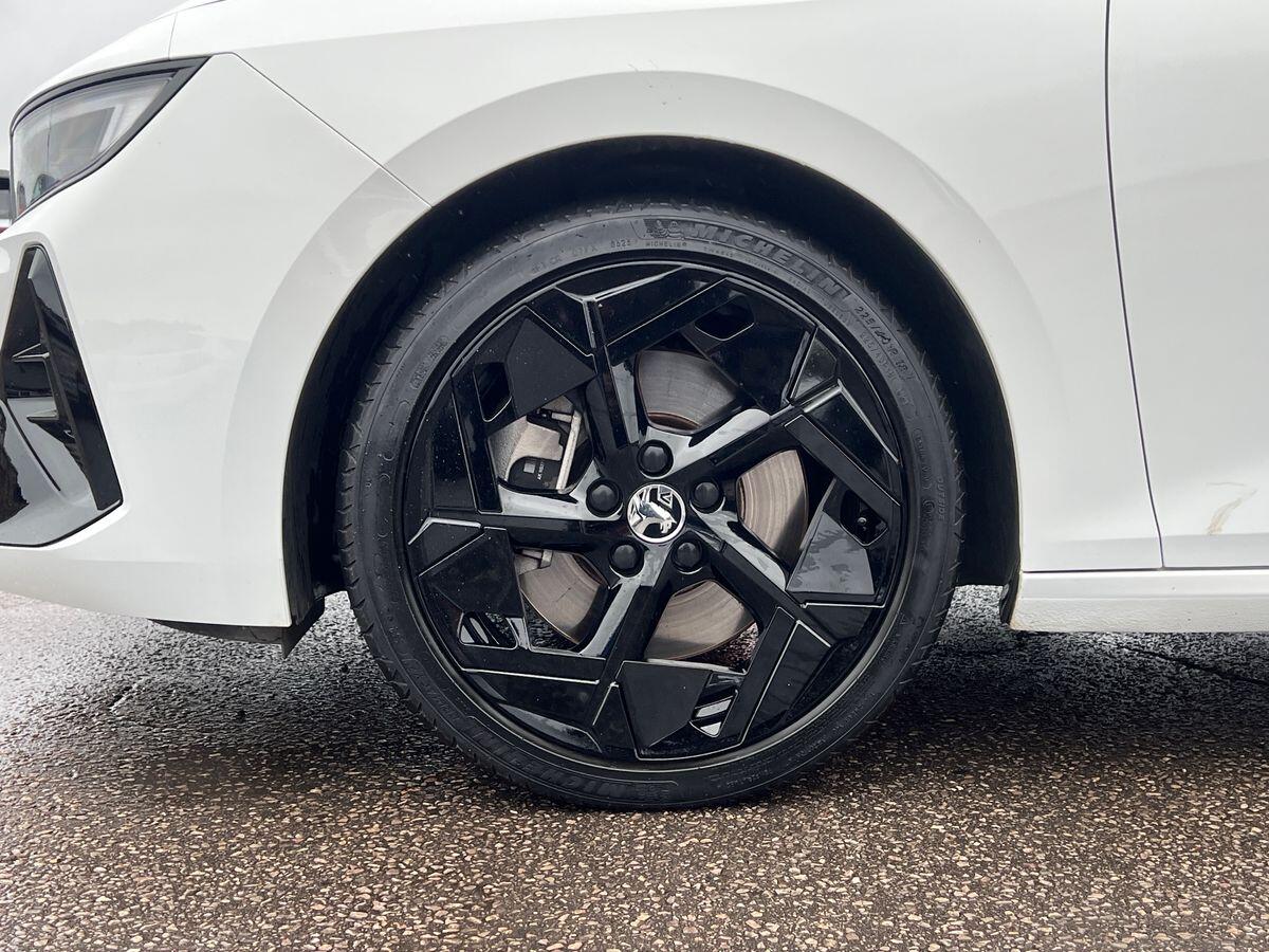 Used Vauxhall Astra for sale - 76727635: Photo 9