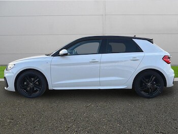 Used Audi A1 2023 for sale - 77312297: Photo