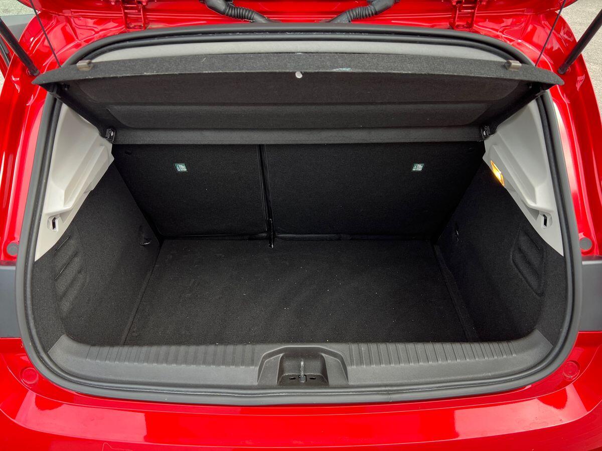 Used Renault Clio for sale - 76727892: Photo 12