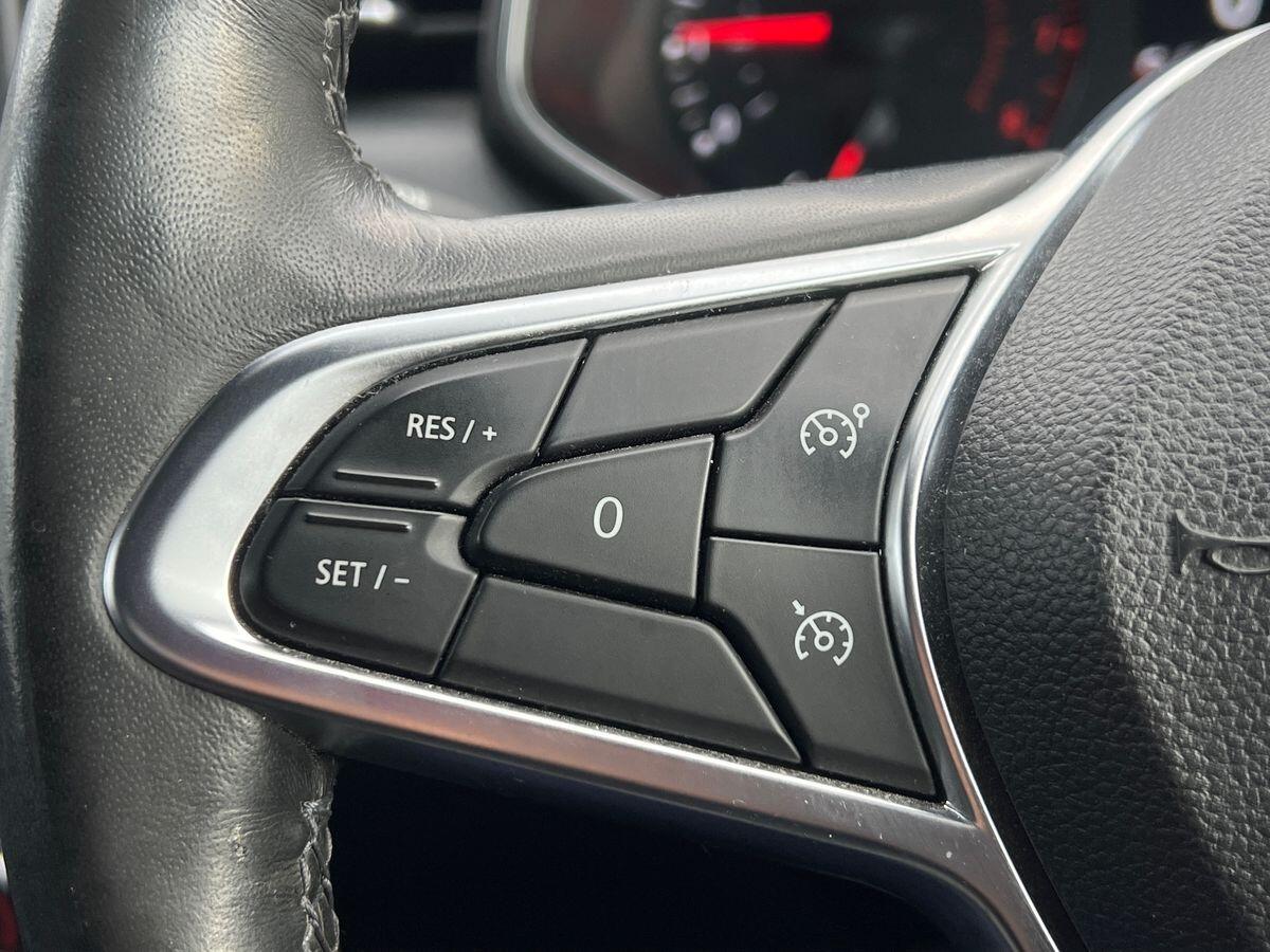 Used Renault Clio for sale - 76727892: Photo 16