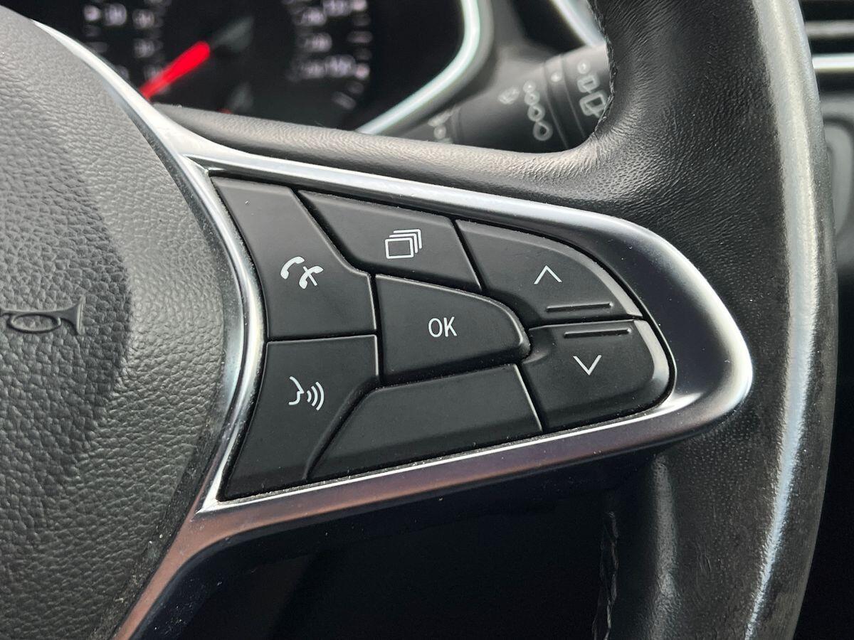 Used Renault Clio for sale - 76727892: Photo 17