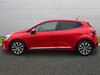 Used Renault Clio 2020 for sale - 76727892: Photo