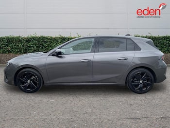 Used Vauxhall Astra 2024 for sale - 79742032: Photo