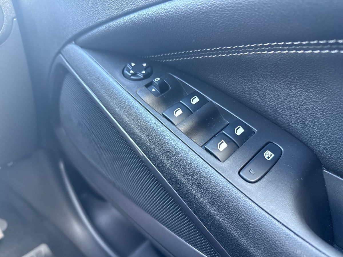 Used Vauxhall Crossland 2021 for sale - 77002742: Photo 20