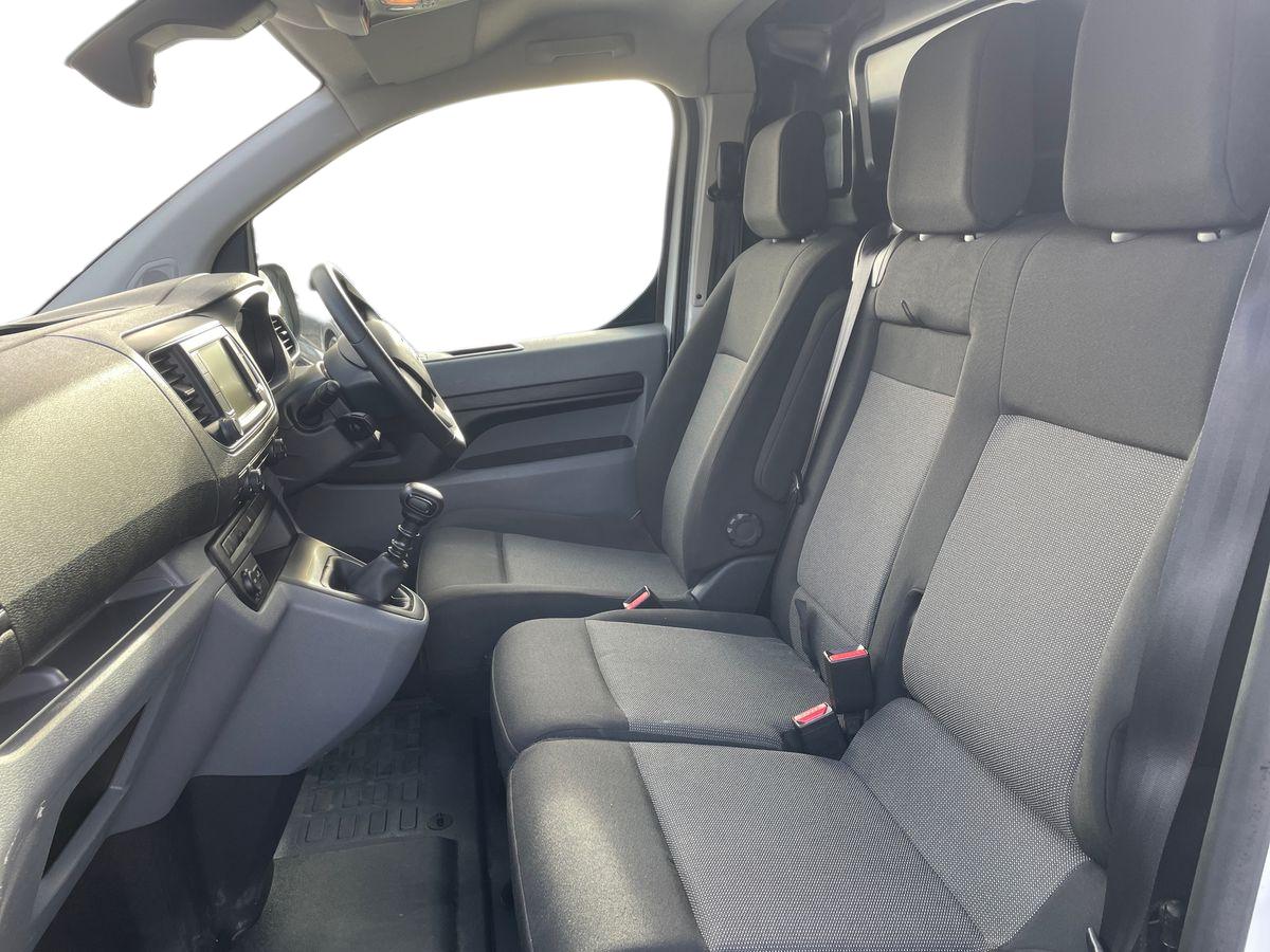 Used Vauxhall Vivaro 2022 for sale - 77002737: Photo 10