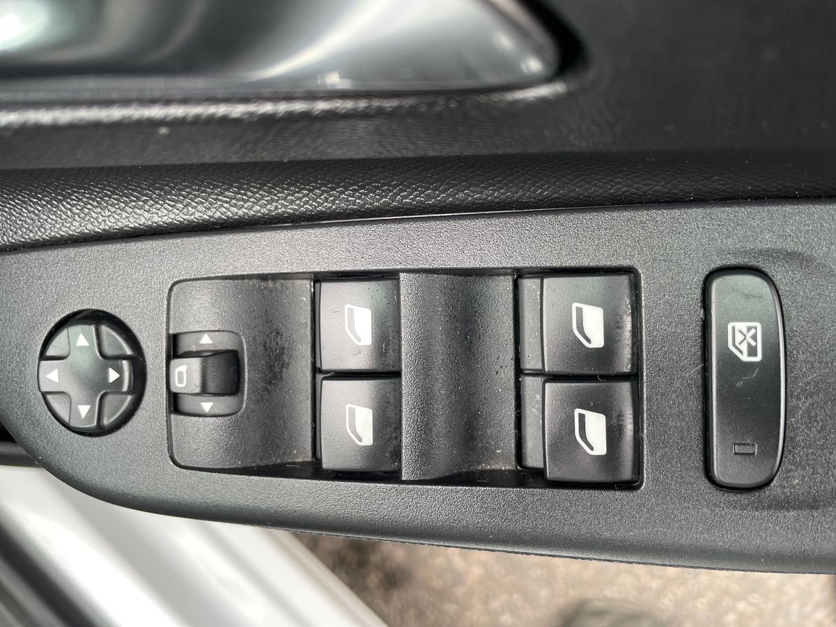 Used Vauxhall Corsa 2023 for sale - 78117904: Photo 20