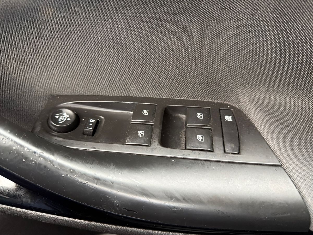 Used Vauxhall Astra 2018 for sale - 77235482: Photo 20