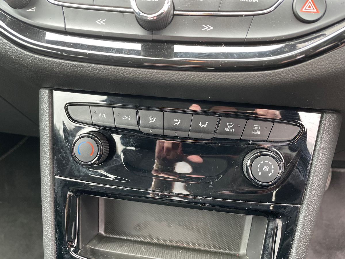 Used Vauxhall Astra 2018 for sale - 78036728: Photo 18