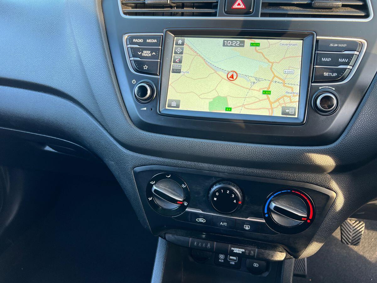 Used Hyundai i20 2019 for sale - 76781813: Photo 18