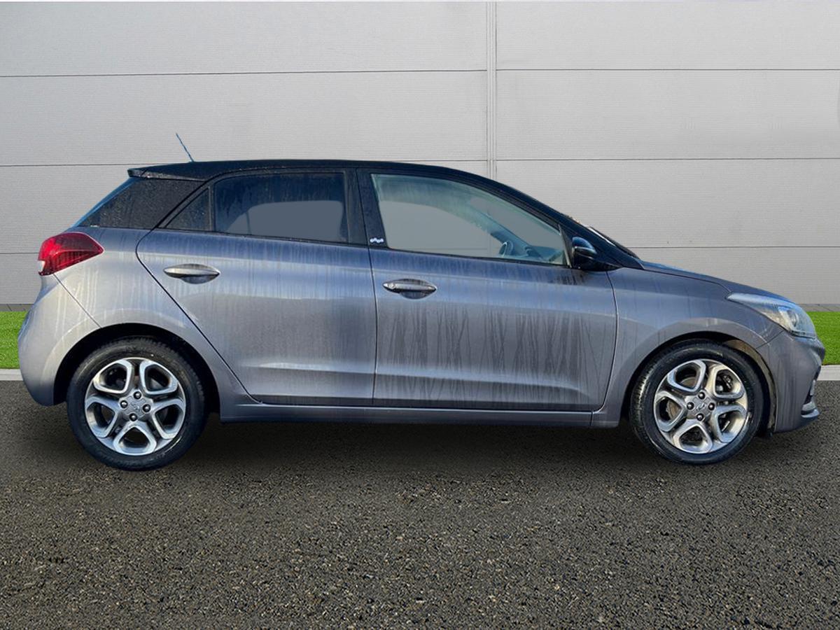 Used Hyundai i20 2019 for sale - 76781813: Photo 8