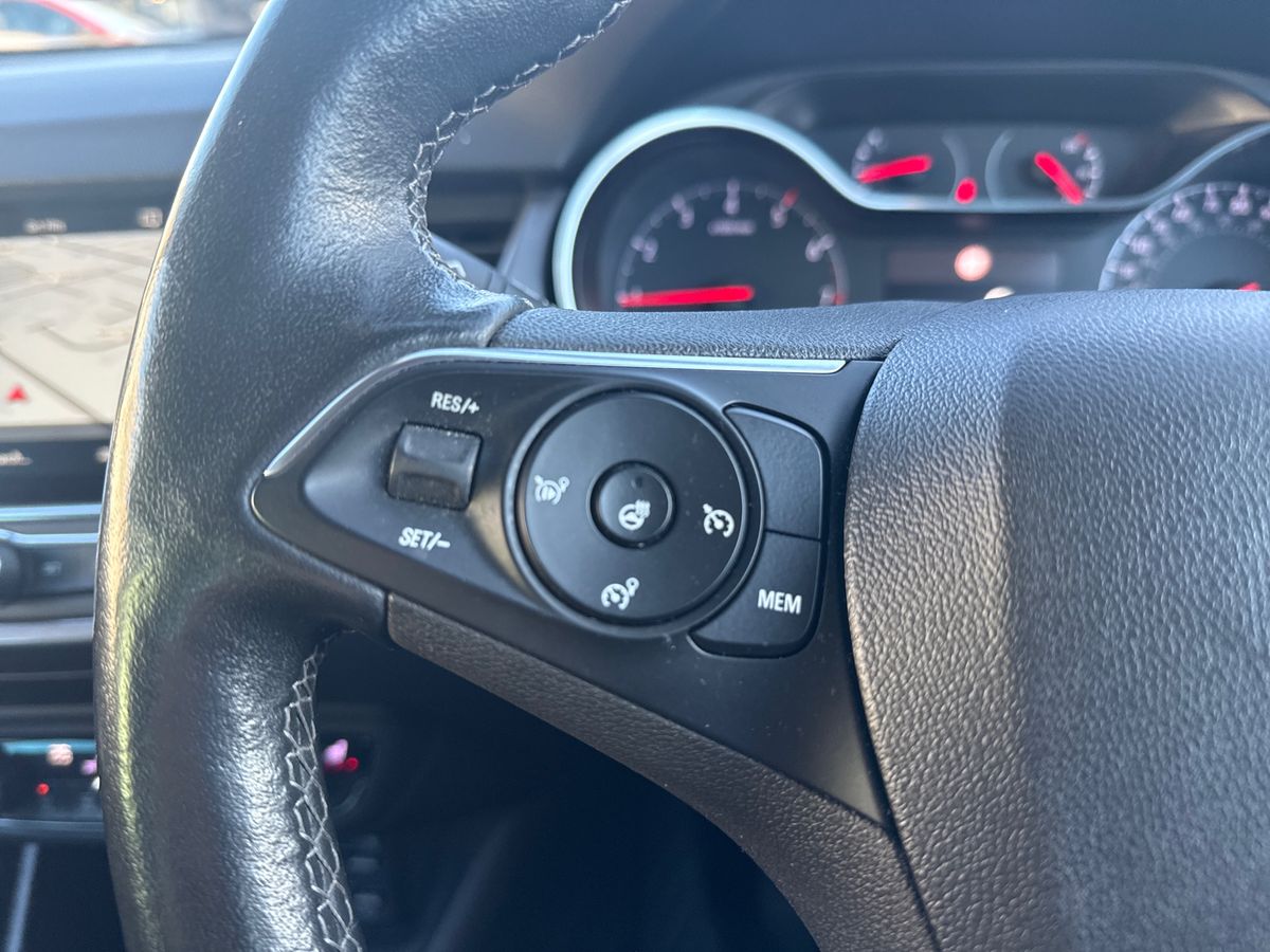 Used Vauxhall Crossland 2022 for sale - 77111647: Photo 16