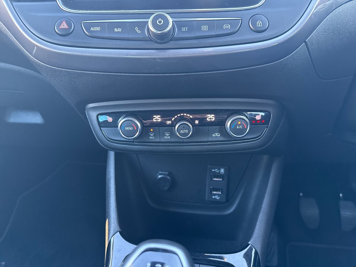 Used Vauxhall Crossland 2022 for sale - 77111647: Photo 18