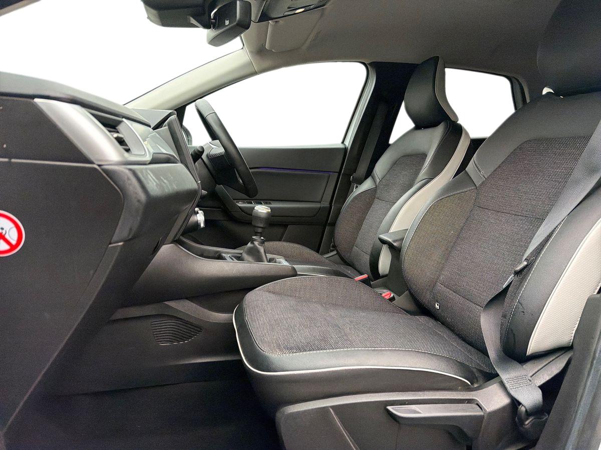 Used Renault Captur 2022 for sale - 77413819: Photo 10