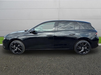 Used Vauxhall Astra 2023 for sale - 78767385: Photo