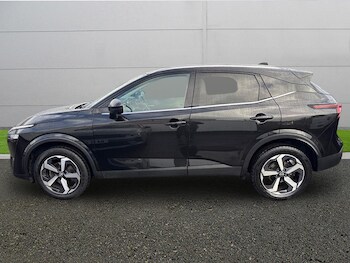 Used Nissan Qashqai 2023 for sale - 77627577: Photo