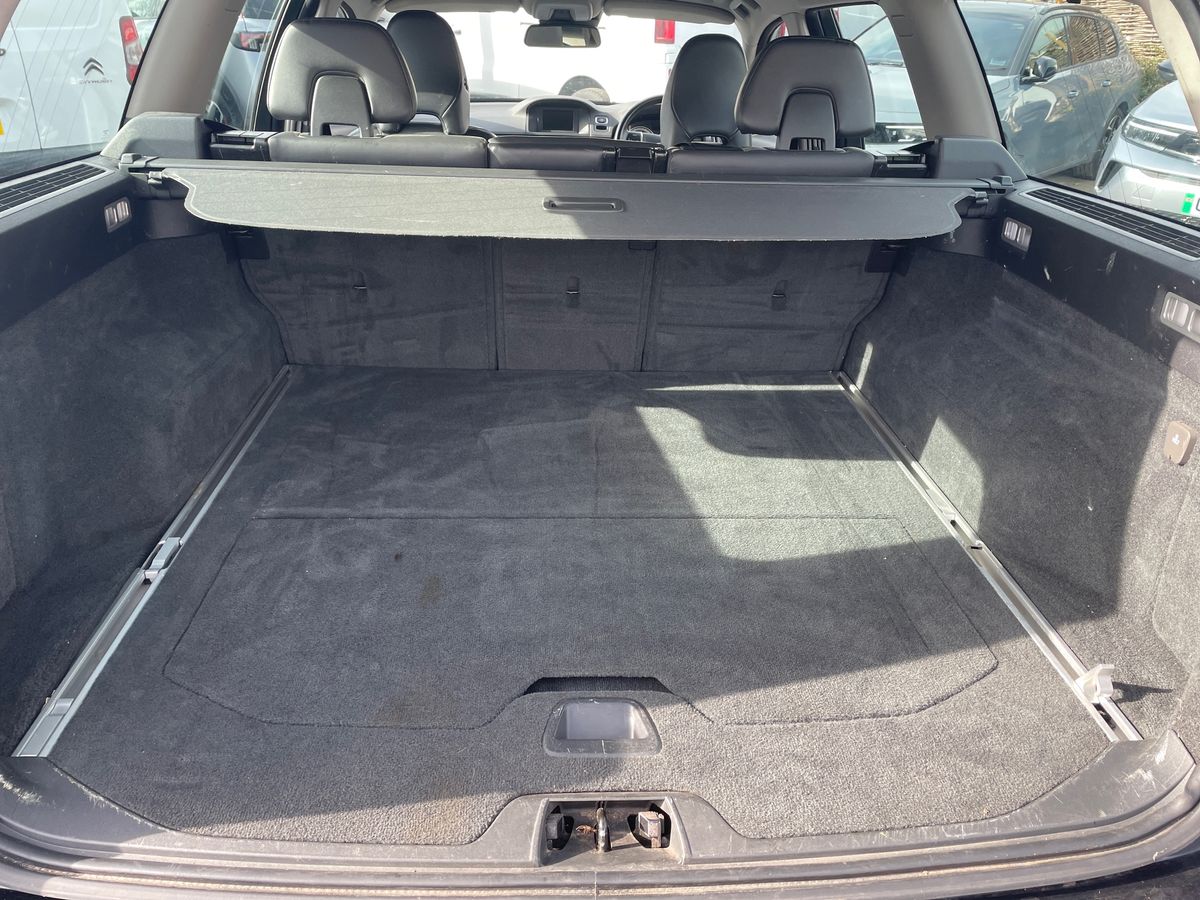 Used Volvo V70 2011 for sale - 77855772: Photo 12