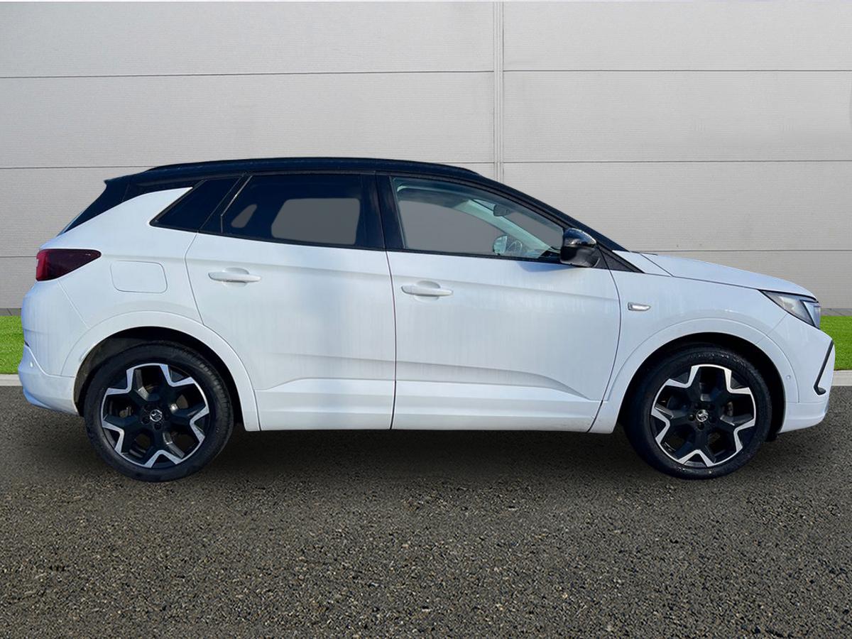 Used Vauxhall Grandland 2022 for sale - 77232076: Photo 8