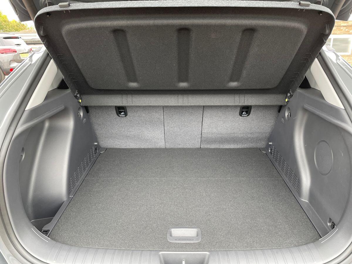 Used Hyundai KONA 2024 for sale - 76730978: Photo 12