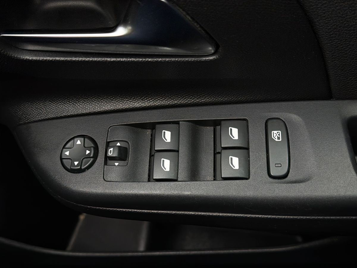 Used Vauxhall Corsa 2023 for sale - 77855687: Photo 20