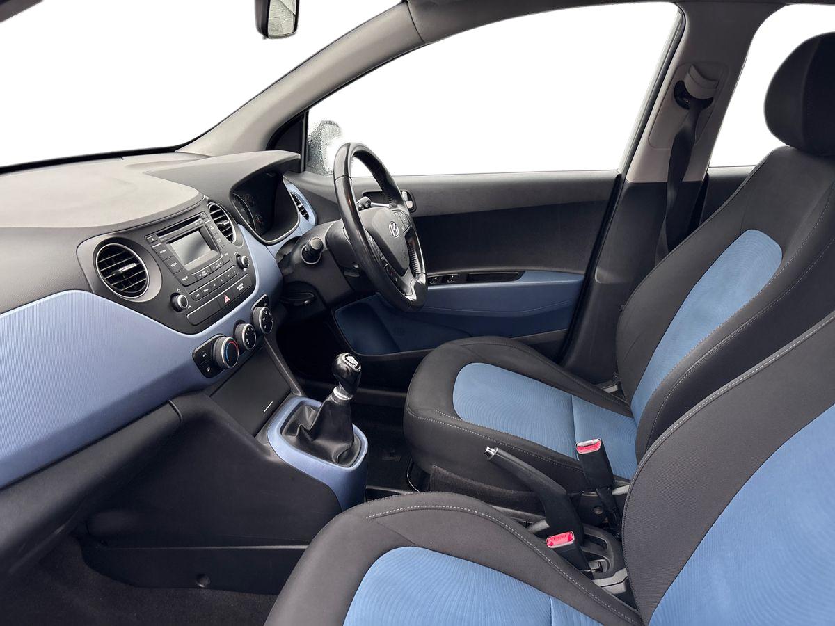 Used Hyundai i10 2014 for sale - 77606894: Photo 10