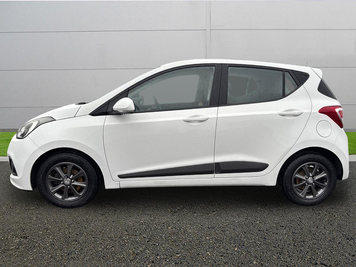 Used Hyundai i10 2014 for sale - 77606894: Photo 4