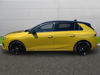 Used Vauxhall Astra 2024 for sale - 79147152: Photo