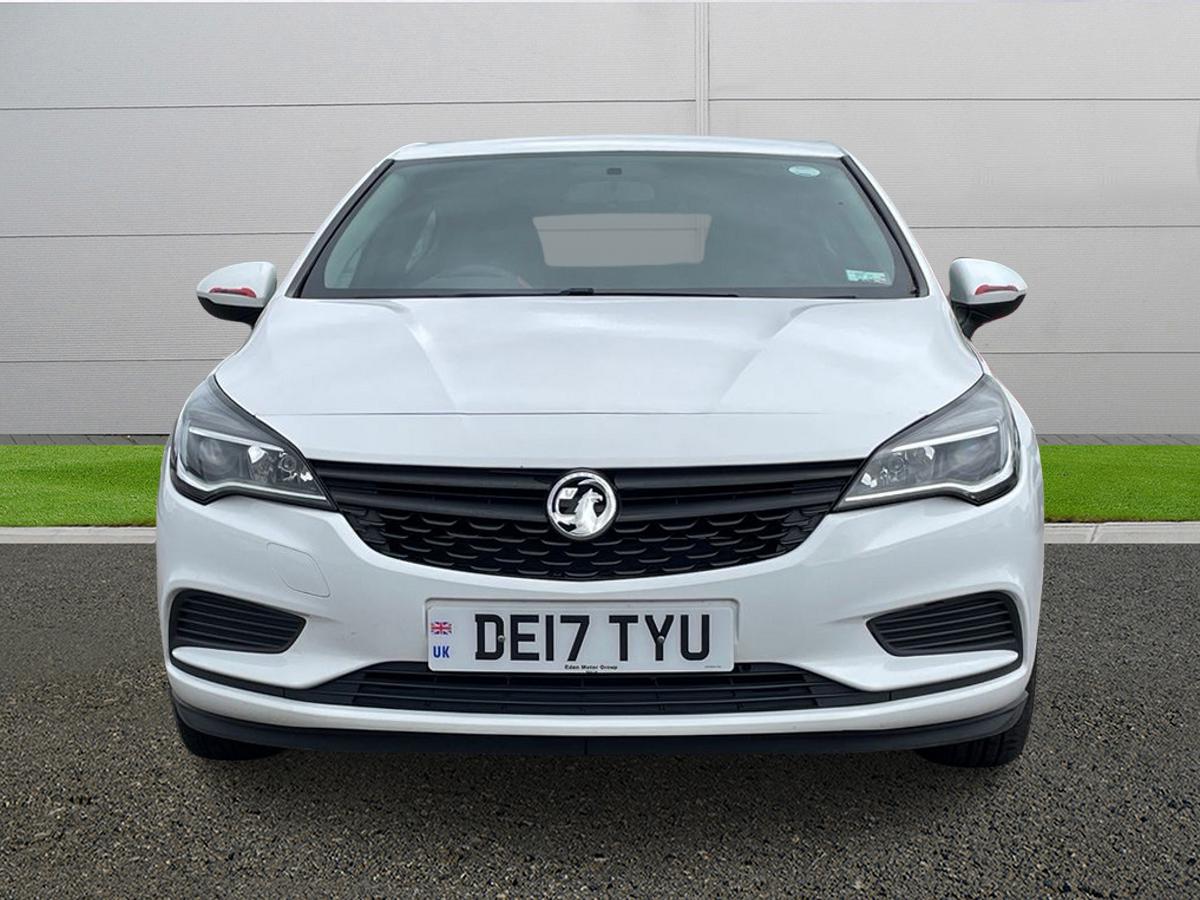 Used Vauxhall Astra 2017 for sale - 77911263: Photo 2
