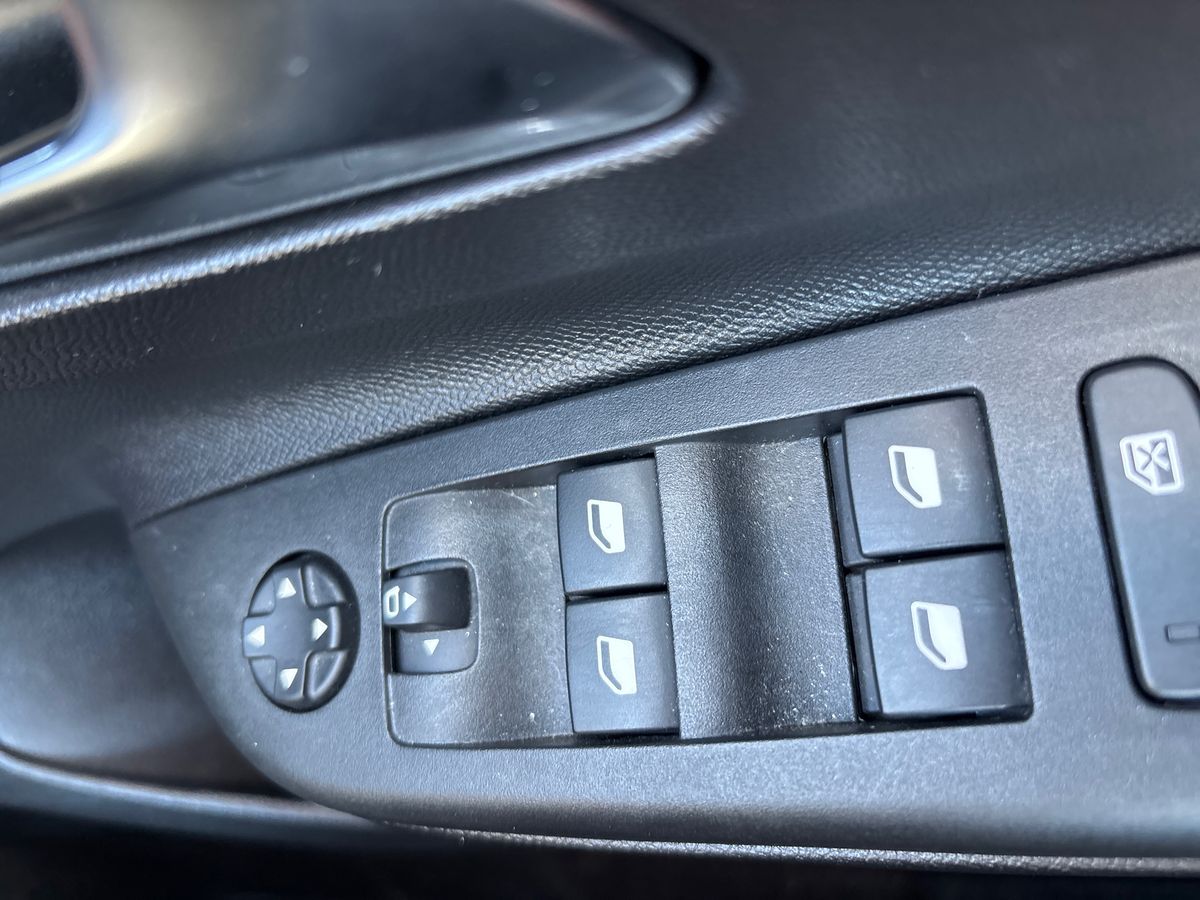 Used Vauxhall Corsa 2023 for sale - 77002772: Photo 20