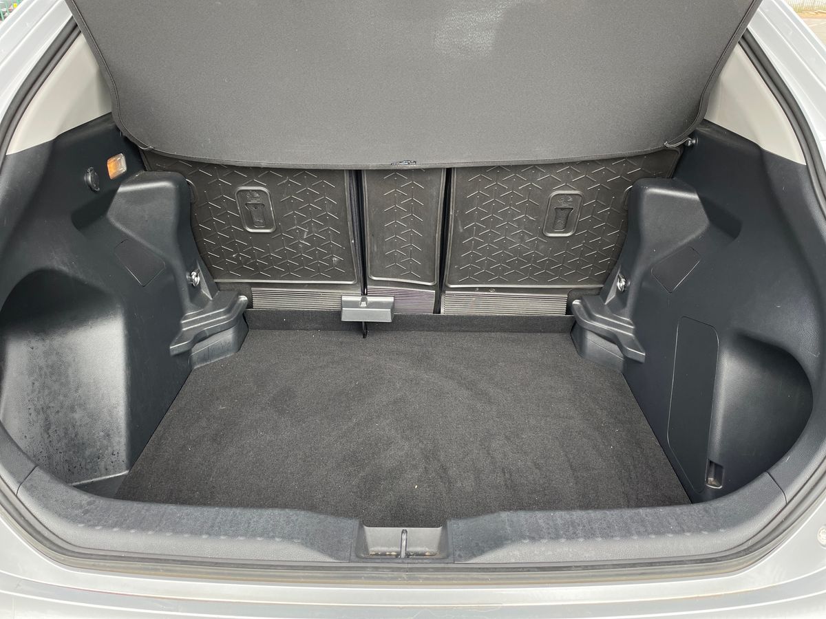 Used Toyota Yaris Cross 2023 for sale - 78117783: Photo 12