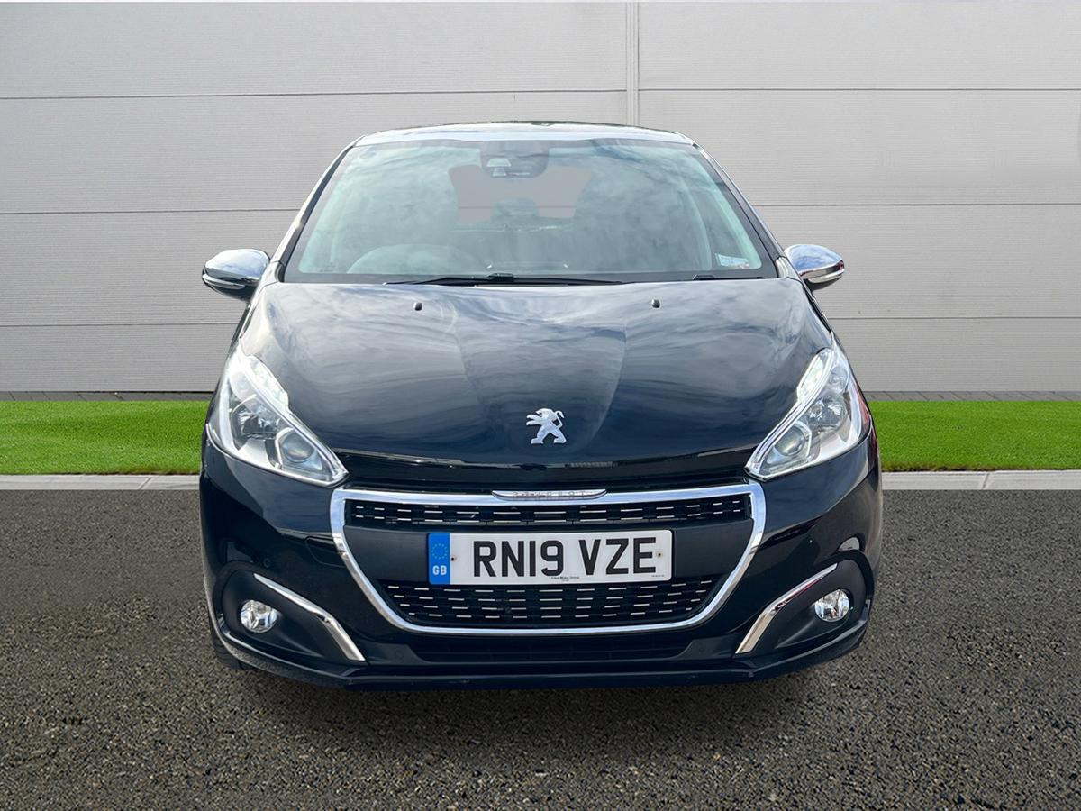 Used Peugeot 208 2019 for sale - 76730993: Photo 2