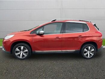 Used Peugeot 2008 2015 for sale - 78411812: Photo