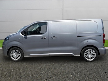 Used Vauxhall Vivaro 2024 for sale - 79014220: Photo