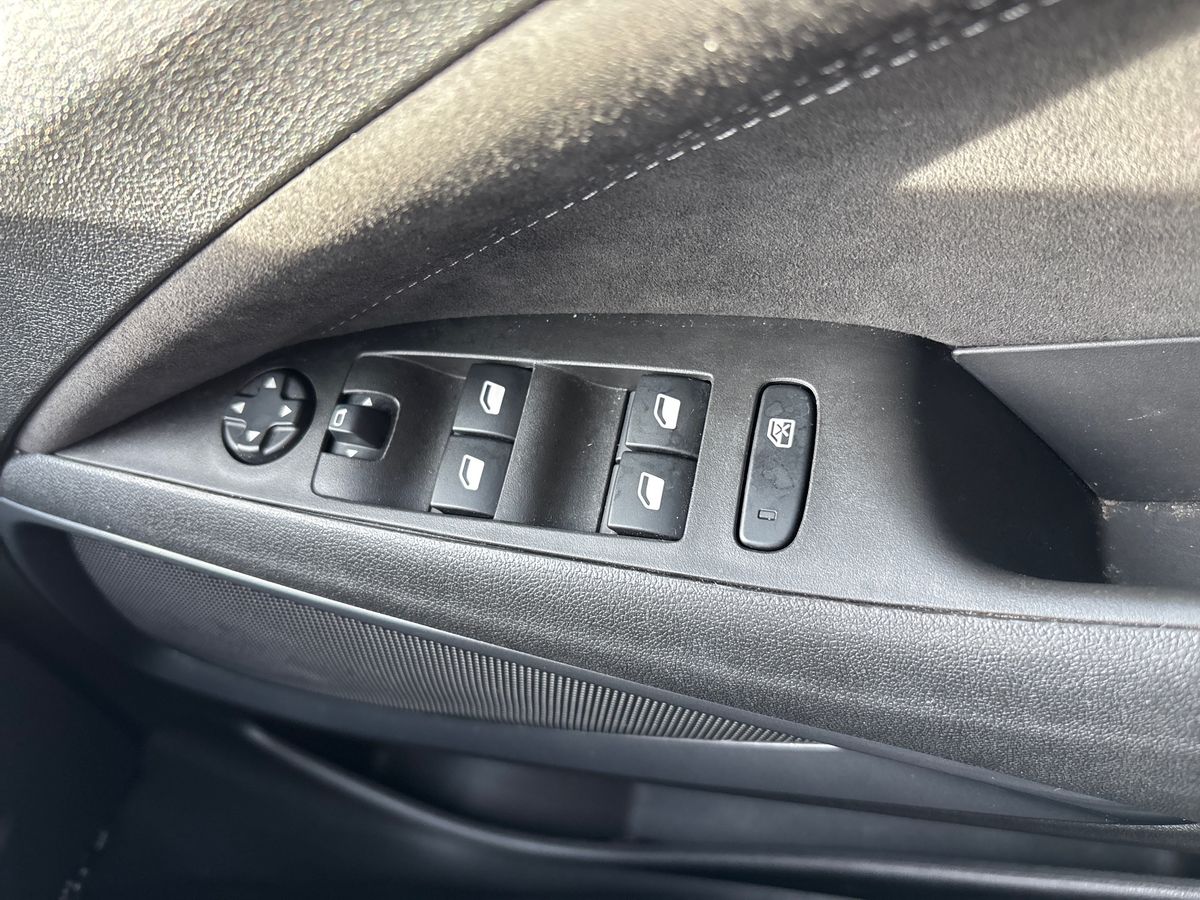 Used Vauxhall Crossland 2022 for sale - 77588599: Photo 20