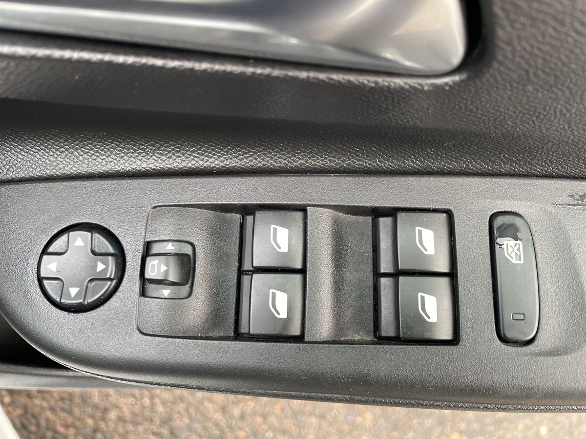 Used Vauxhall Corsa 2022 for sale - 77630789: Photo 20