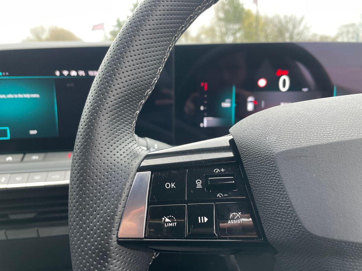 Used Vauxhall Astra 2024 for sale - 76786596: Photo 16