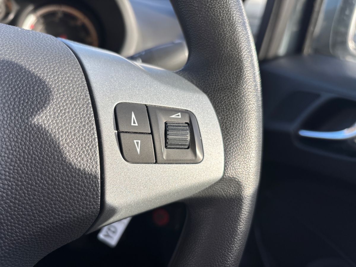 Used Vauxhall Corsa 2011 for sale - 77316079: Photo 17