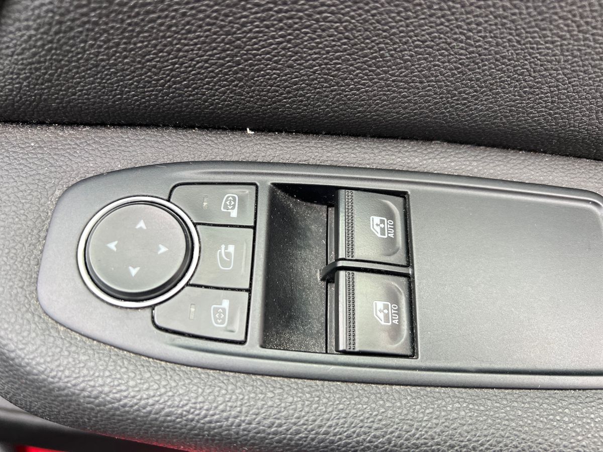 Used Renault Clio 2020 for sale - 77002727: Photo 20