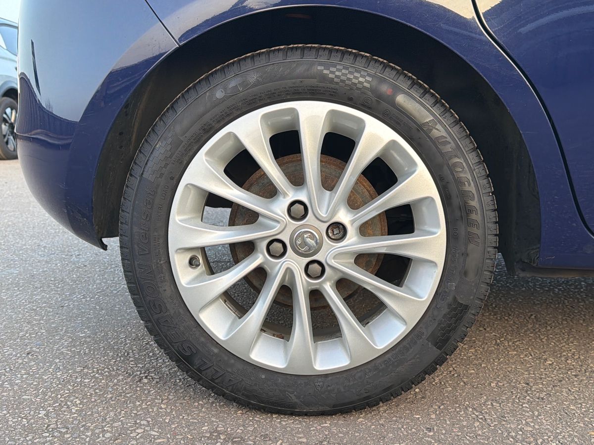 Used Vauxhall Corsa 2015 for sale - 77771113: Photo 9