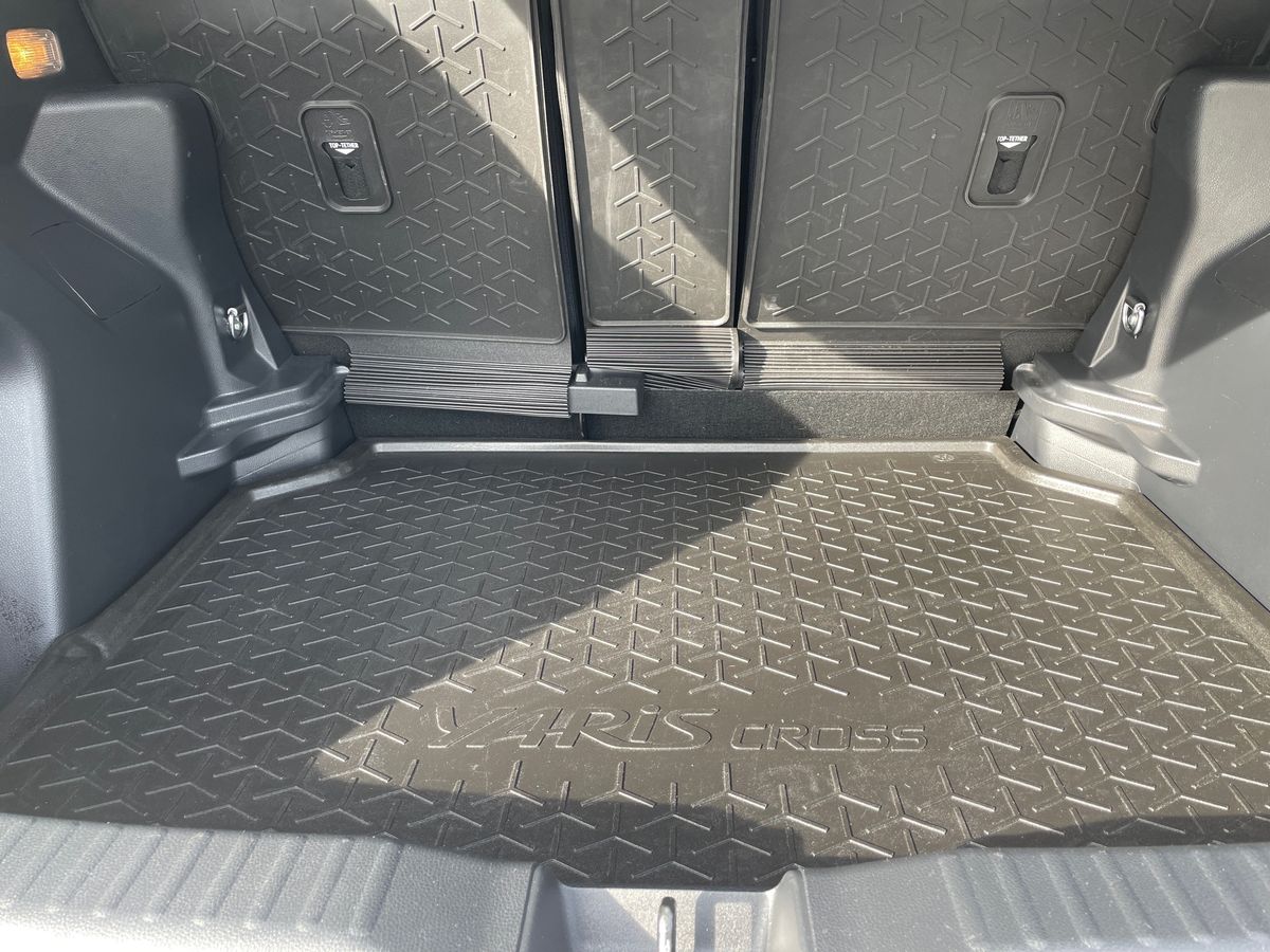 Used Toyota Yaris Cross 2023 for sale - 77971711: Photo 12