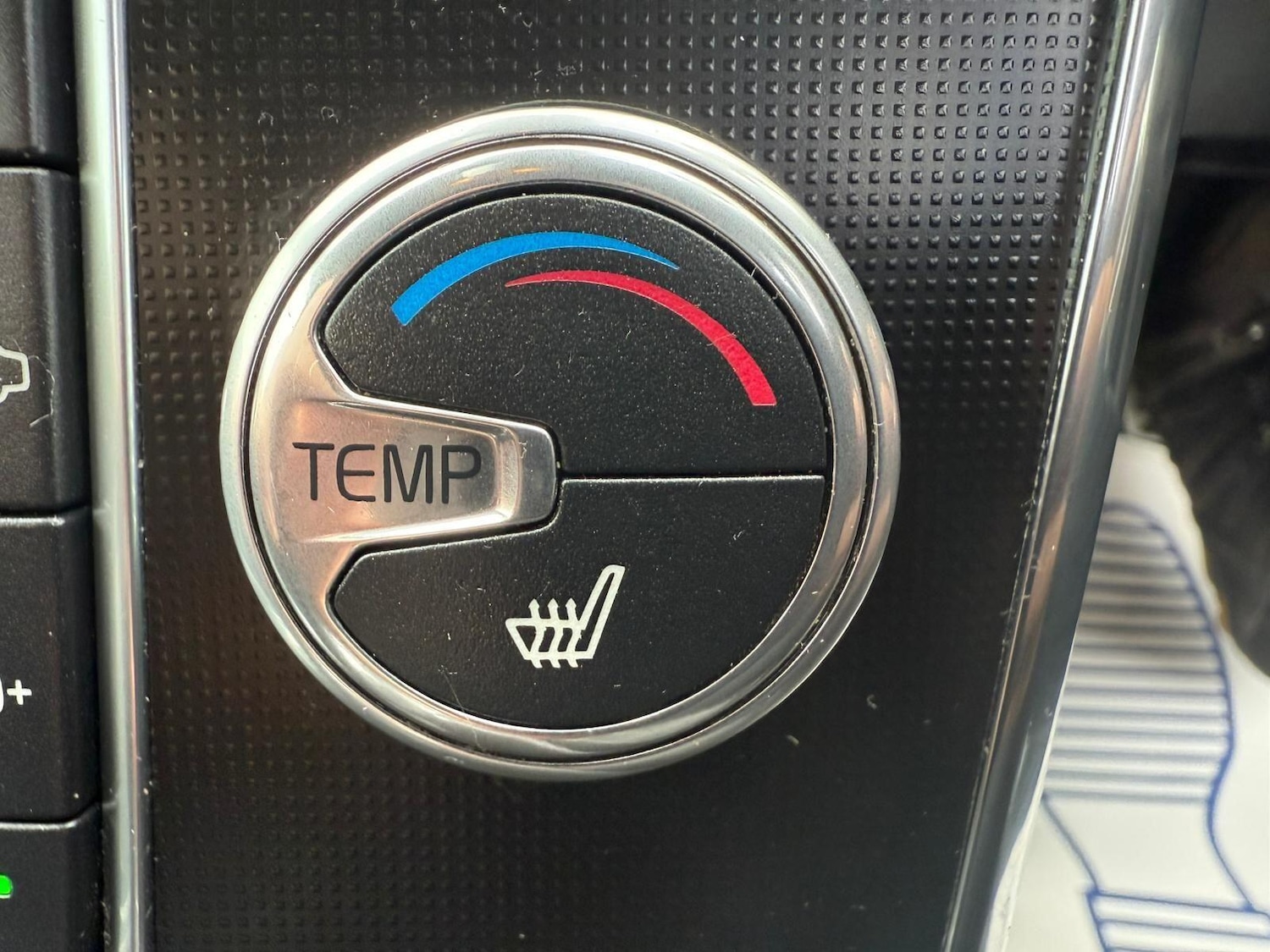 Used Volvo V60 for sale - 76995379: Photo 21