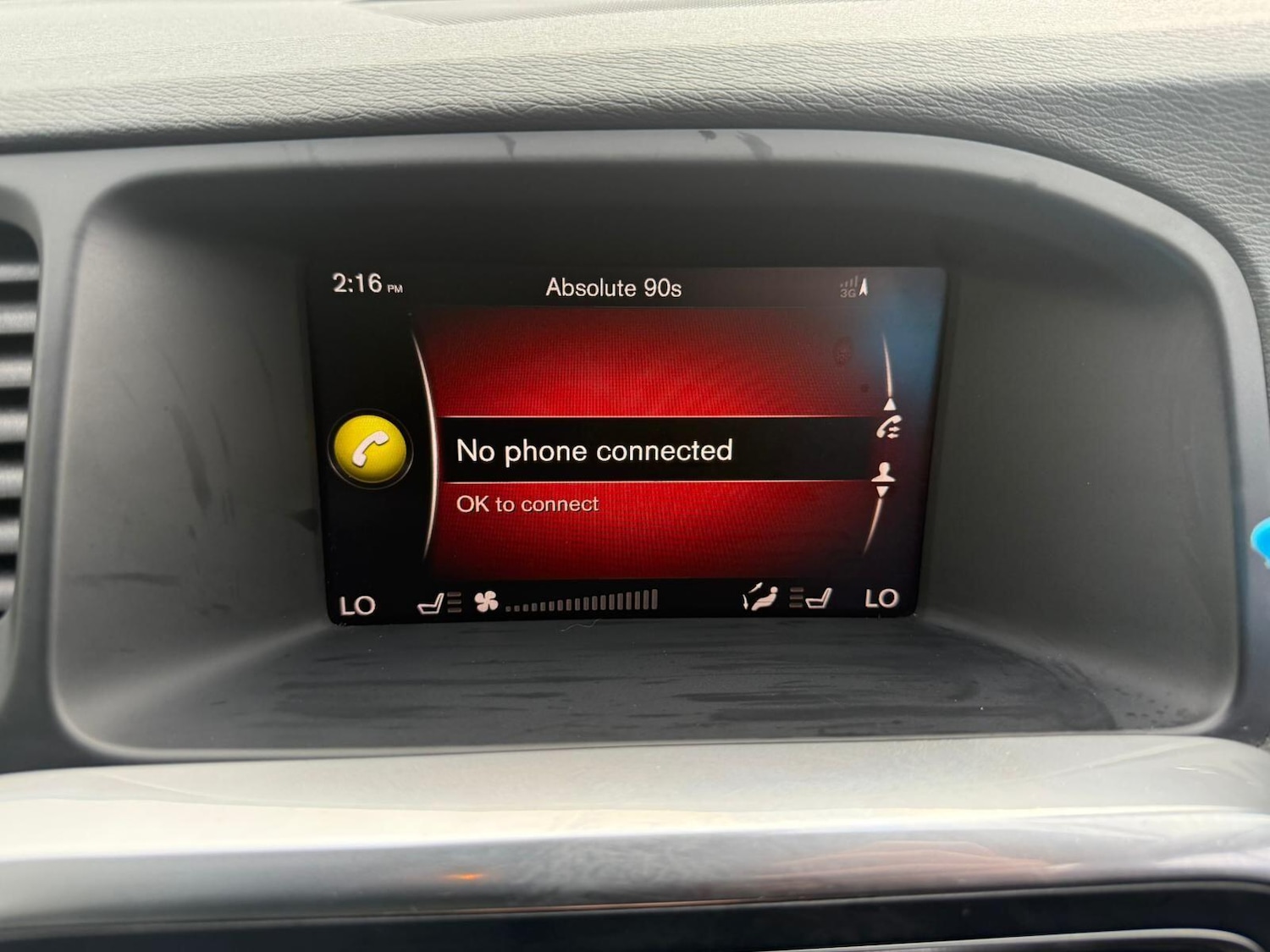 Used Volvo V60 for sale - 76995379: Photo 32