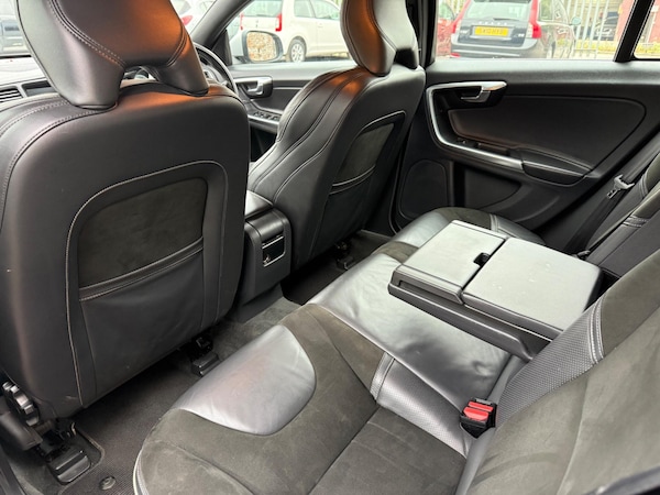 Used Volvo V60 2015 for sale - 76270146: Photo 14
